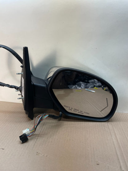 2009 to 2014 Gmc Yukon Right Passenger Turn Signal View Door Mirror OE AJ0783 DG8