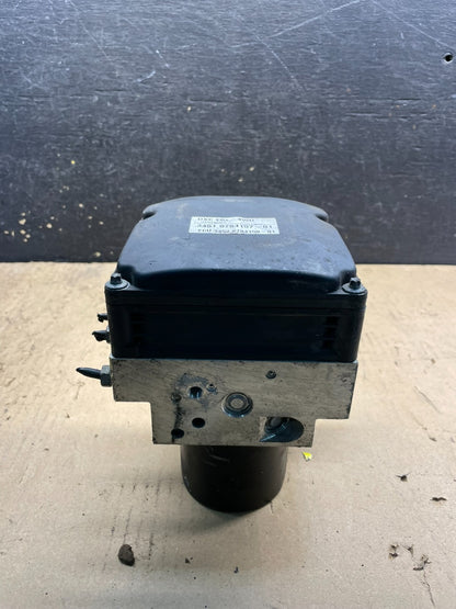 2008 to 2010 BMW 5 Series ABS Pump Control OEM Module w6825 DG0