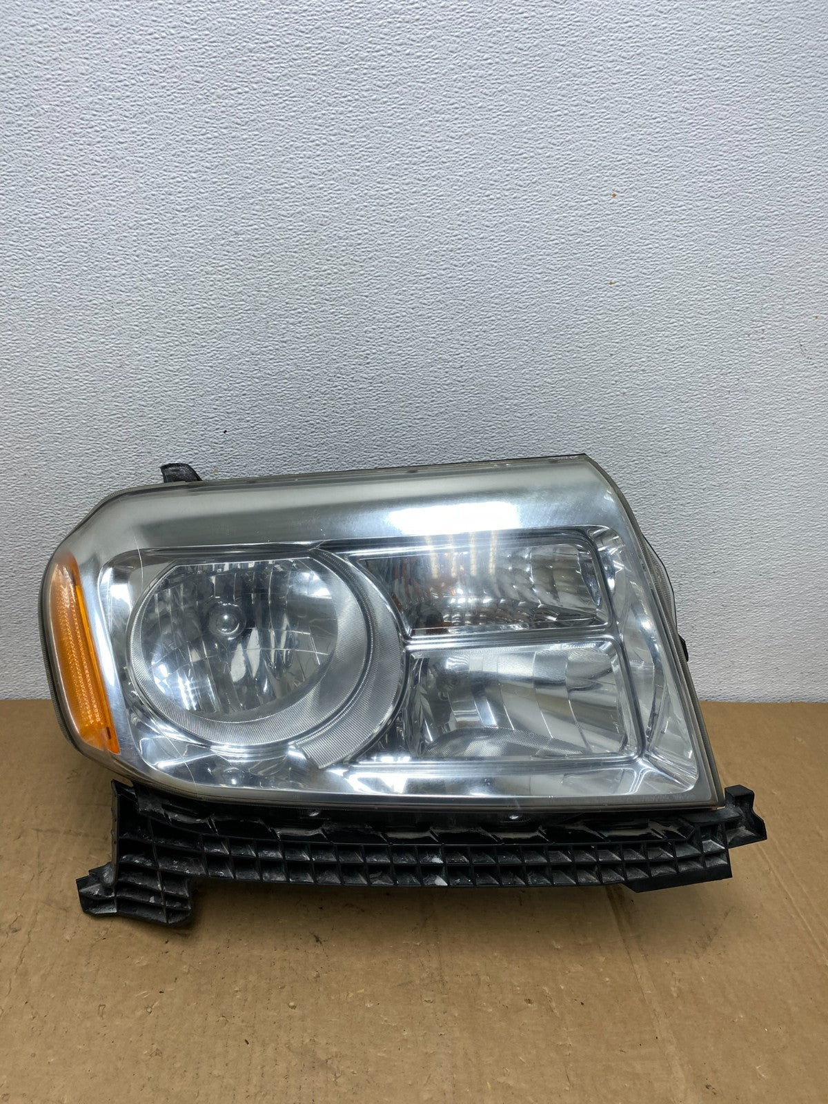 2013 to 2015 Honda Pilot Right Passenger RH Side Halogen Headlight AC8616 DW0