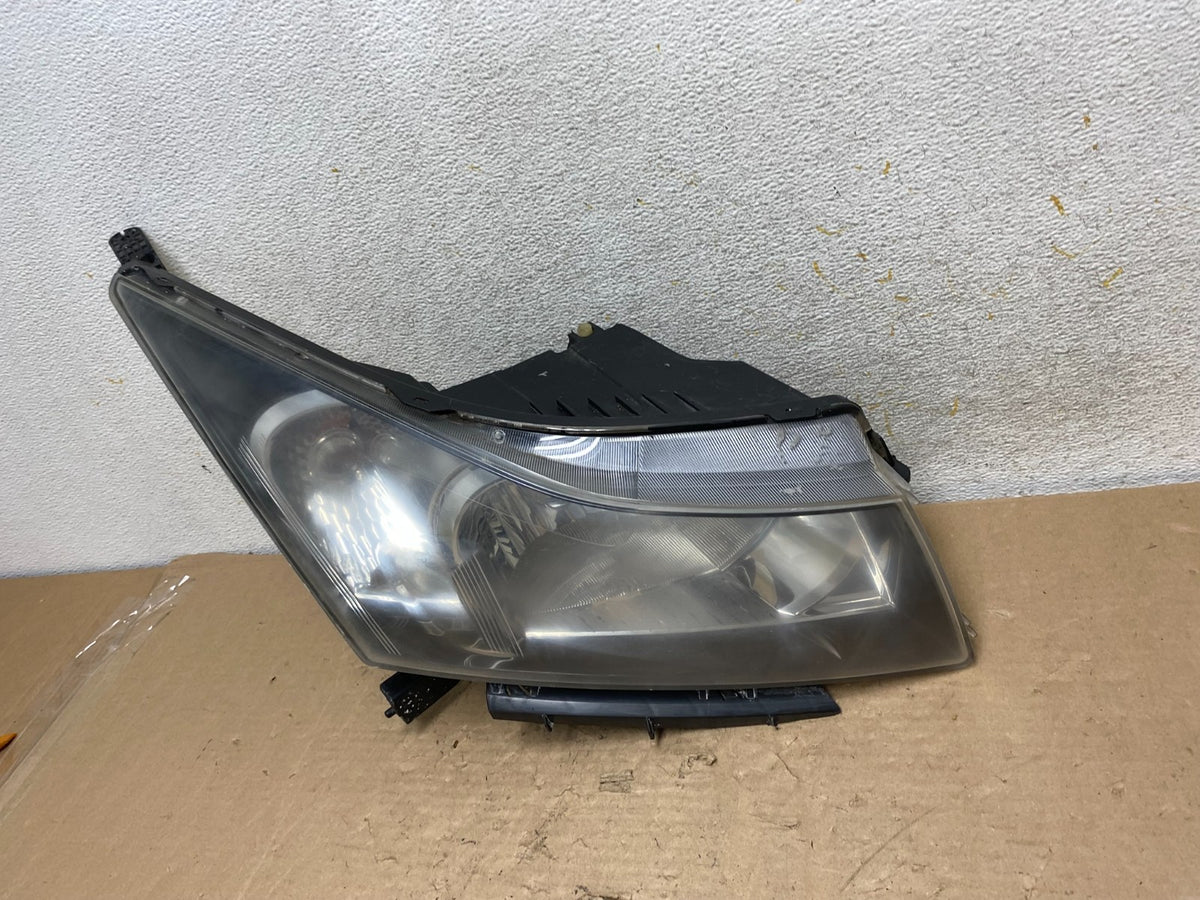 2011 to 2015 Chevrolet Cruze Halogen Right Passenger Rh Headlight AI1081 DW1
