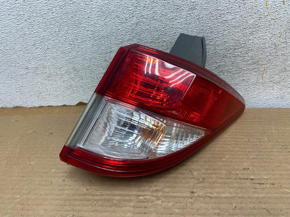 2011 to 2017 Nissan Quest Passenger Right Side Tail Light AH0620 LK0