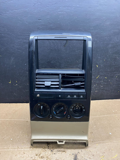 2006 - 2010 Ford Explorer Radio Heater Climate A/C Control Bezel  Trim x1346 DG0