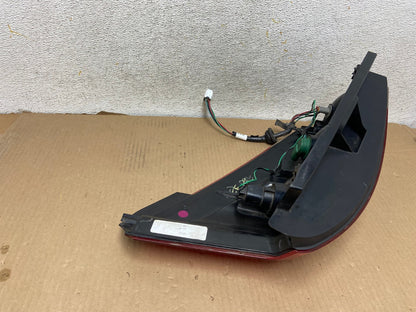 2004 to 2009 Nissan Quest Left Driver Lh Side Tail Light AH3016 LK6