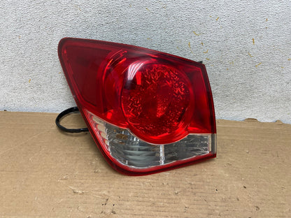 2011 2012 2013 2014 Chevrolet Cruze Left Driver LH Side Tail Light AH8848 LK0