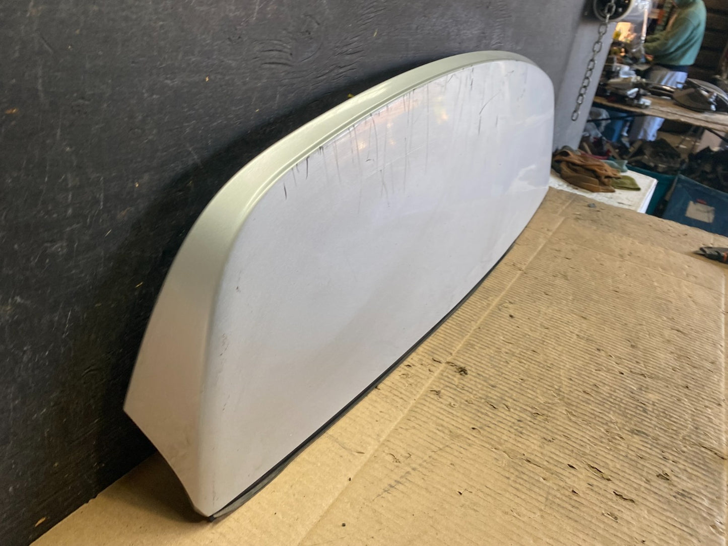 2011 to 2015 Ford Explorer Rear Upper Tailgate Liftgate Wing Spoiler T6789 DG2