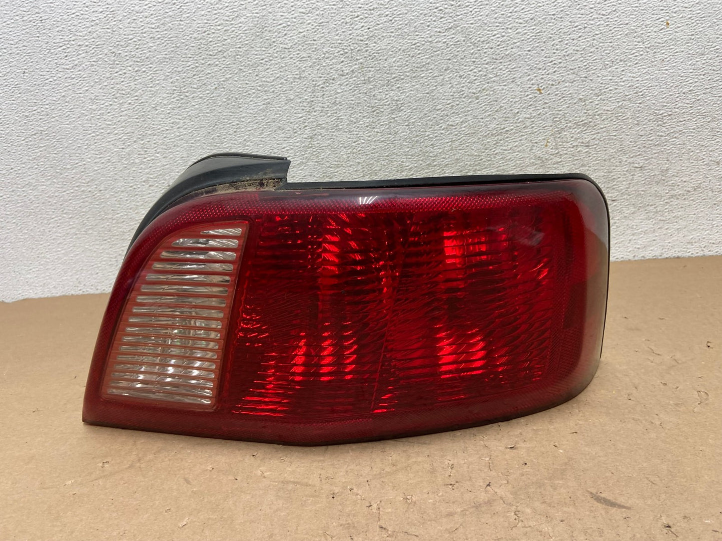 2002 to 2003 Mitsubishi Galant Right Passenger RH Side Tail Light AG4273 LK0
