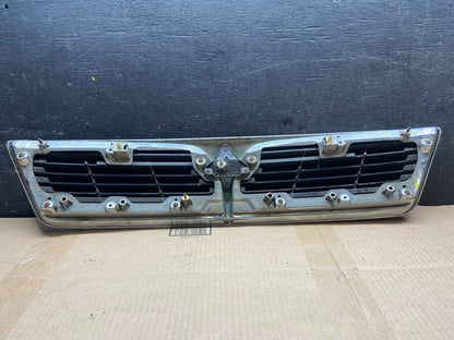 2002 2003 Mitsubishi Lancer Front Upper Radiator Grille Grill OEM C8494 DG15