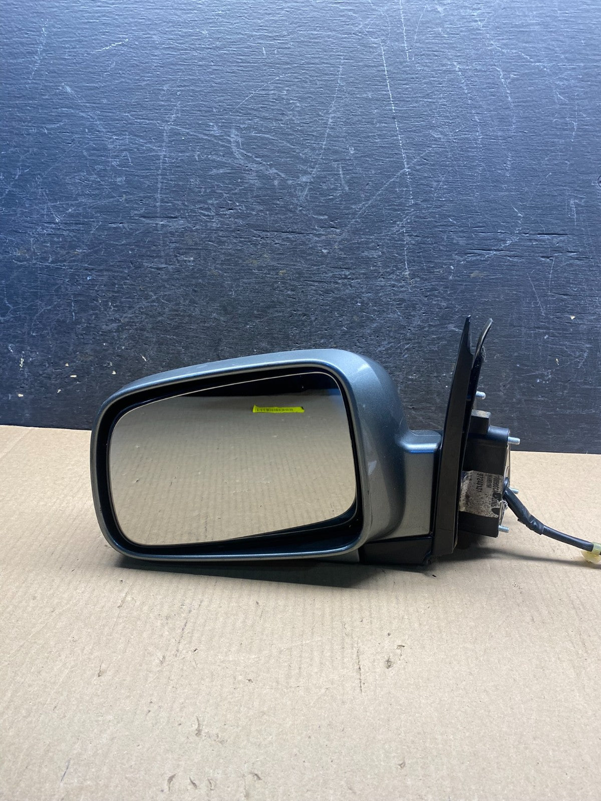2002-2006 Honda CR-V CRV Left Driver LH Side View Door Mirror AH3262 DG9