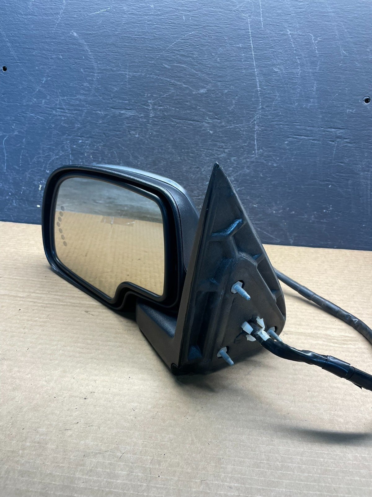 2003-2006 Cadillac Escalade Left Driver View Door Turn Signal Mirror AF6752 MS10