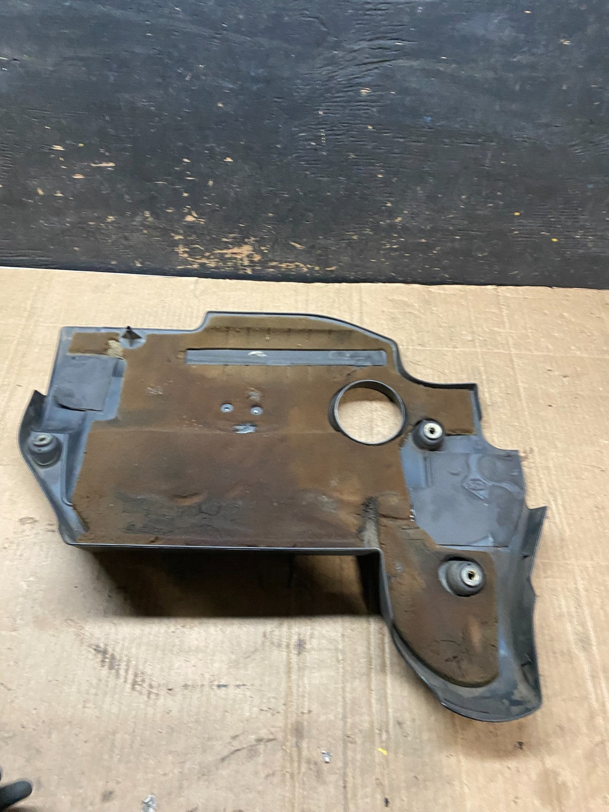 2007 to 2013 Nissan Altima 2.5 L Engine Cover T4052 DG5