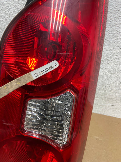 2005 to 2015 Nissan Xterra Right Passenger Rh Side Tail light AD3911 LK3