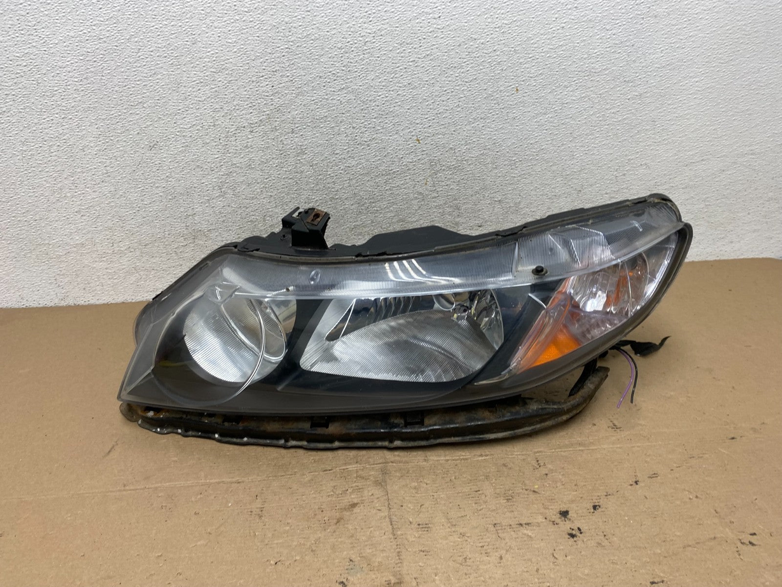 2009 2010 2011 Honda Civic Sedan Left Driver LH Headlight Halogen AF4957 DW0