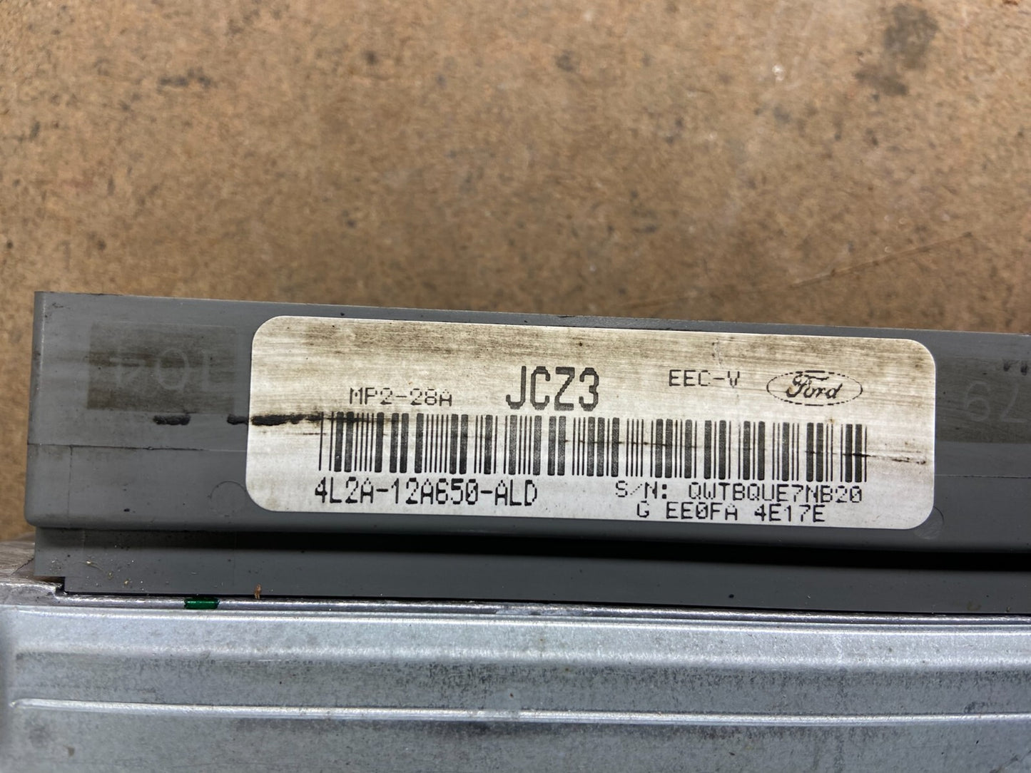 2004 Ford Explorer Engine Control Computer Module 4L2A-12A650-ALD M9153 DG2