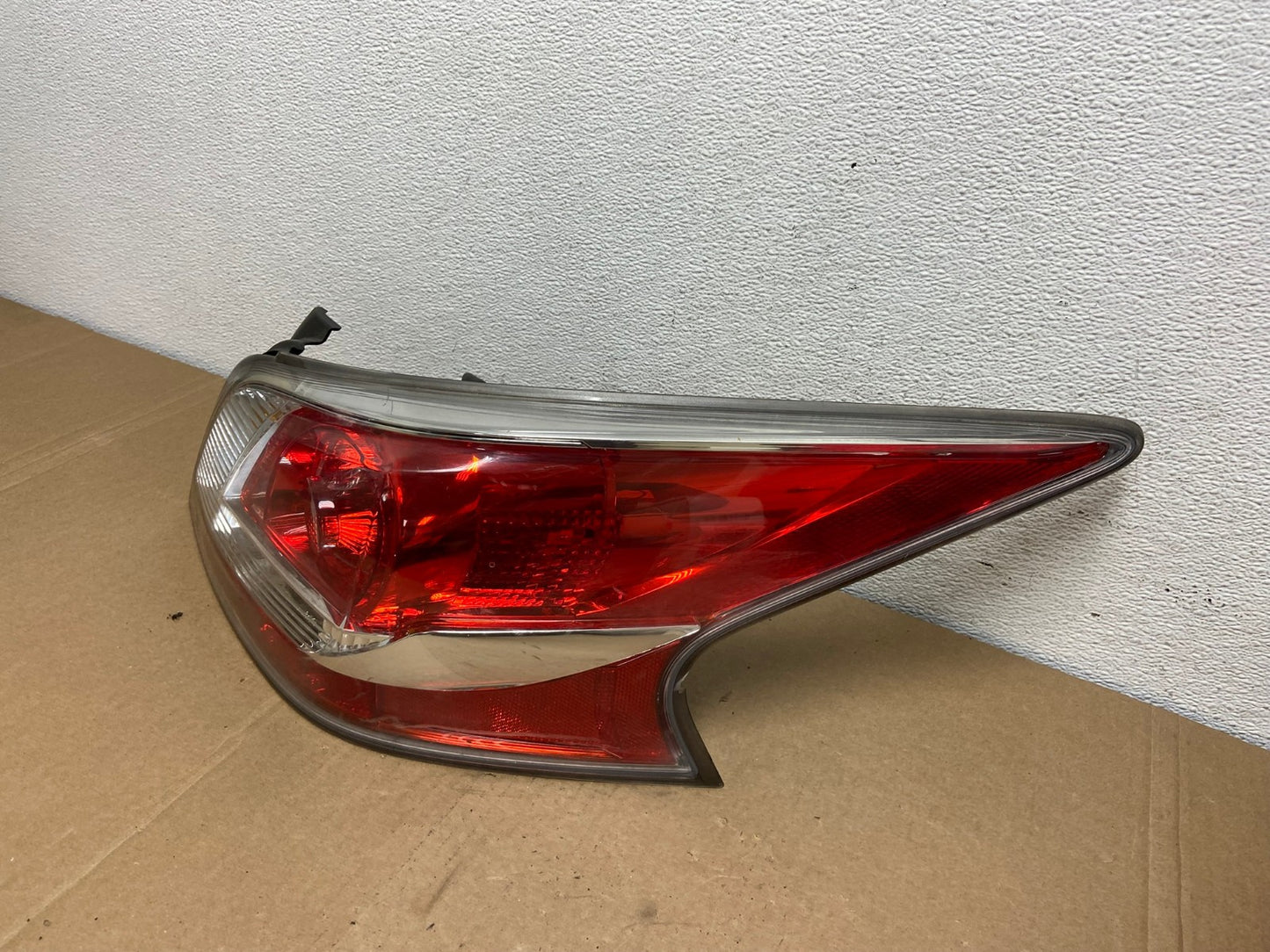 2013 2014 2015 Nissan Altima Right Passenger RH Side Tail Light AC5619 LK1