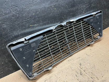 1994 to 1998 Mercedes-Benz W140 S600 S500 S320 Front Upper Grille OEM Y1263 DG4