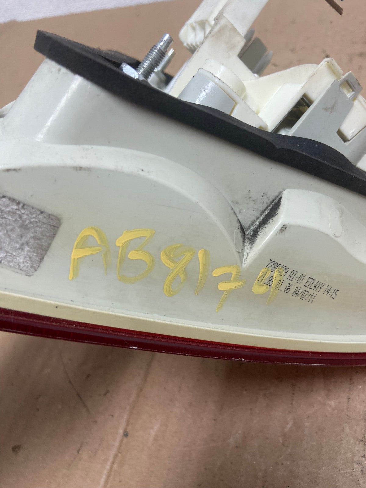 2009 2010 BMW 323i 325i 328i 335i 3 Series Left Driver Tail Light OEM AB8174 LK7
