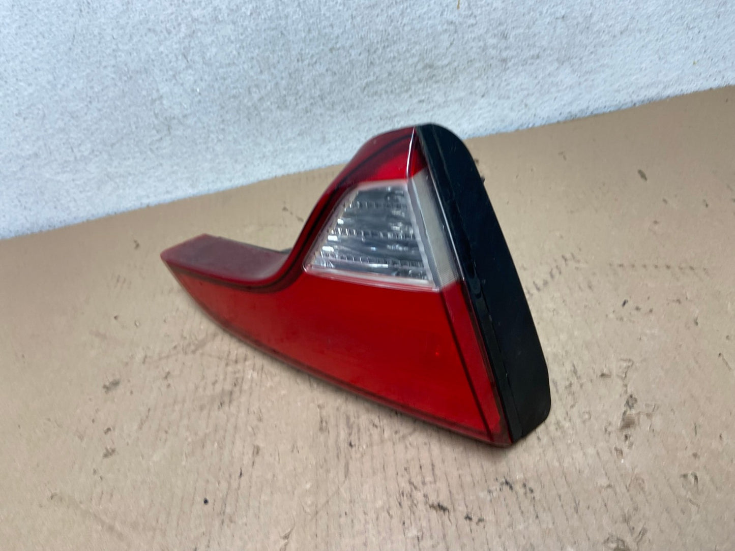 2014 - 2015 Kia Sorento Left Driver LH Side Inner Tail Light AF3243 LK1