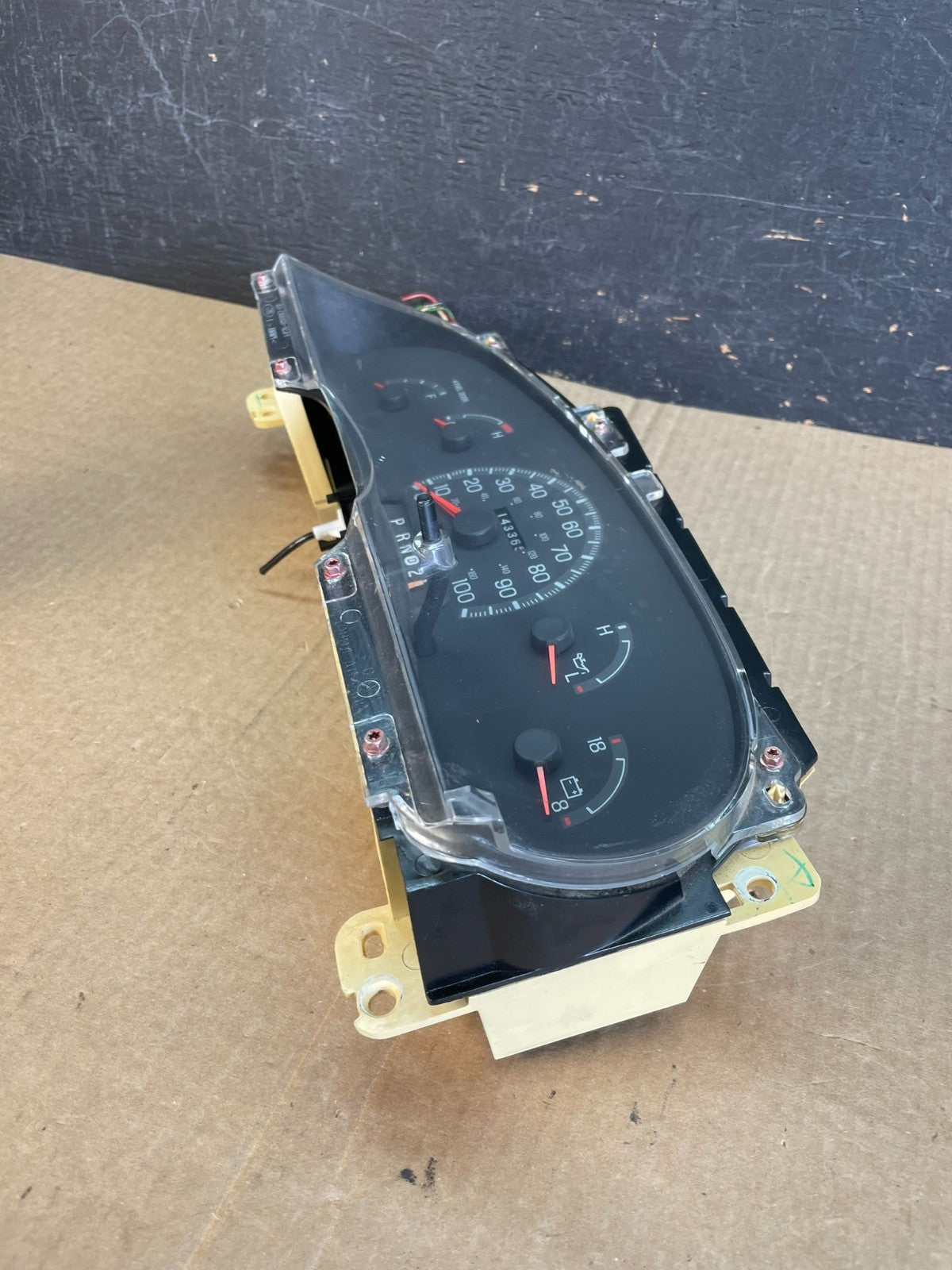1997 1998 Ford Expedition Speedometer Instrument Gauge Cluster AF3627 DG2