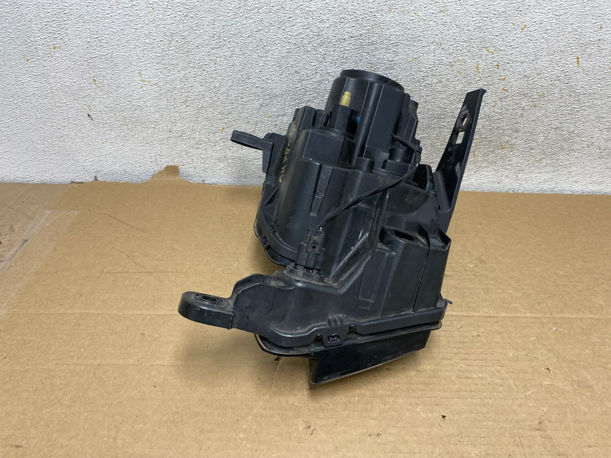 2017 - 2021 Jeep Grand Cherokee Left Driver LH Side Halogen Headlight AH7805 DG8