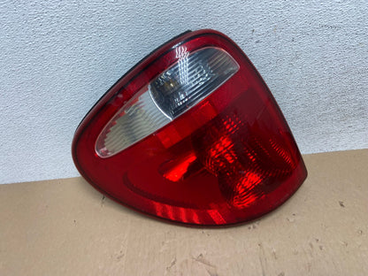 2001 to 2003 Dodge Grand Caravan Left Driver Lh Tail Light AE8750 LK0