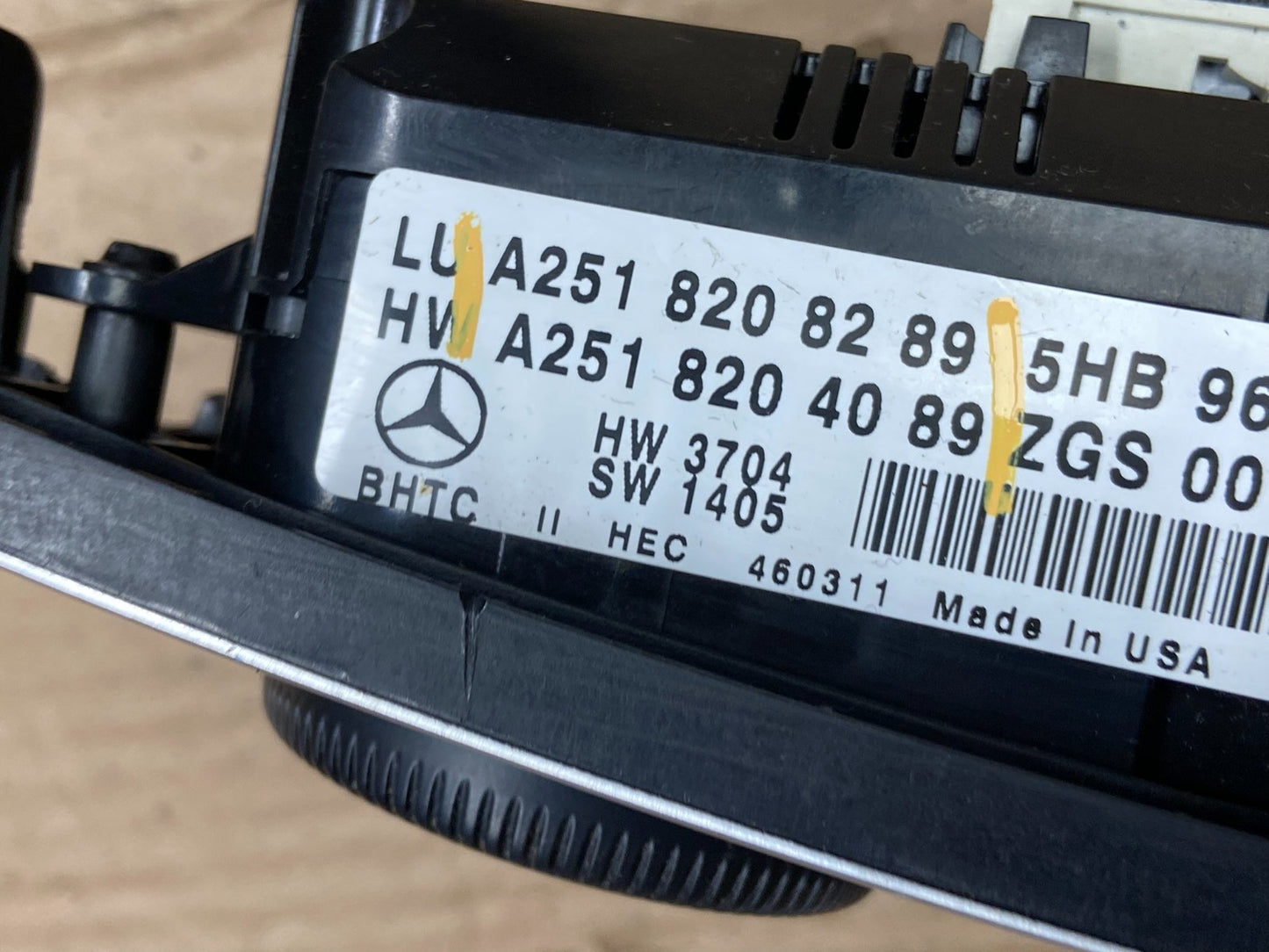 2006 to 2008 Mercedes W251 R350 AC Temp Heater Climate Control OEM AA4845 DG5
