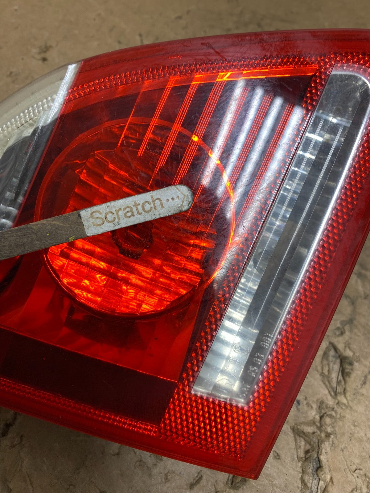 2006 - 2007 BMW 5 530i E61 Touring Left Driver LH Inner Tail Light Oem V8530 DW3