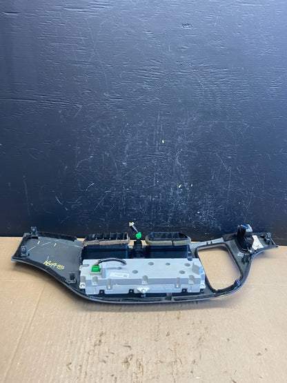 2005 to 2010 Honda Odyssey  Radio Climate Control Dash Trim Bezel Oem AB9785 DG6