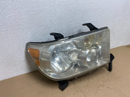 2007 - 2014 Toyota Sequoia Tundra Right Passenger RH Headlight Halogen AE6737 DW2