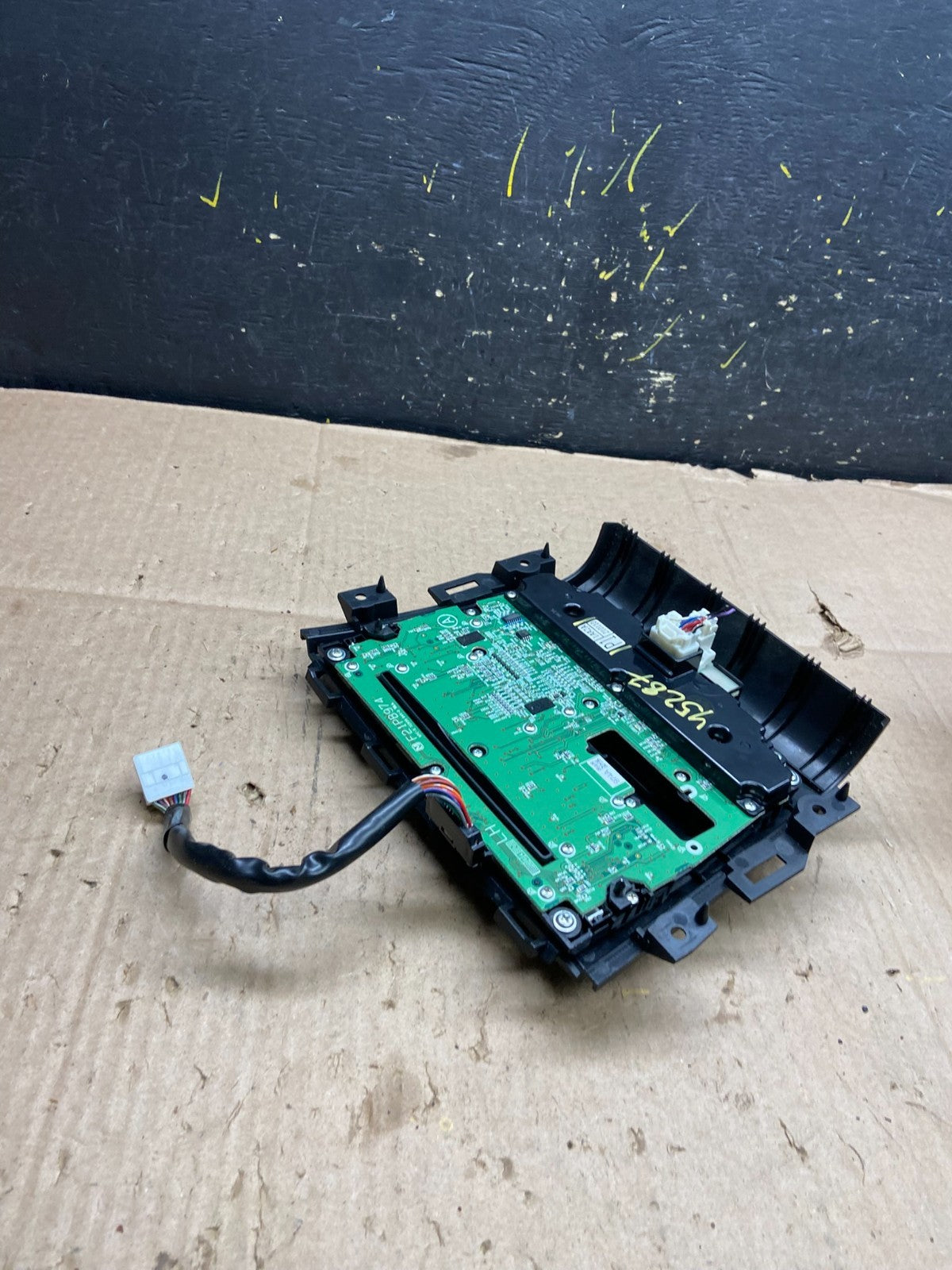 2009 2010 Nissan Maxima Radio Panel Climate Control Bezel Trim OEM Y5287 DG4