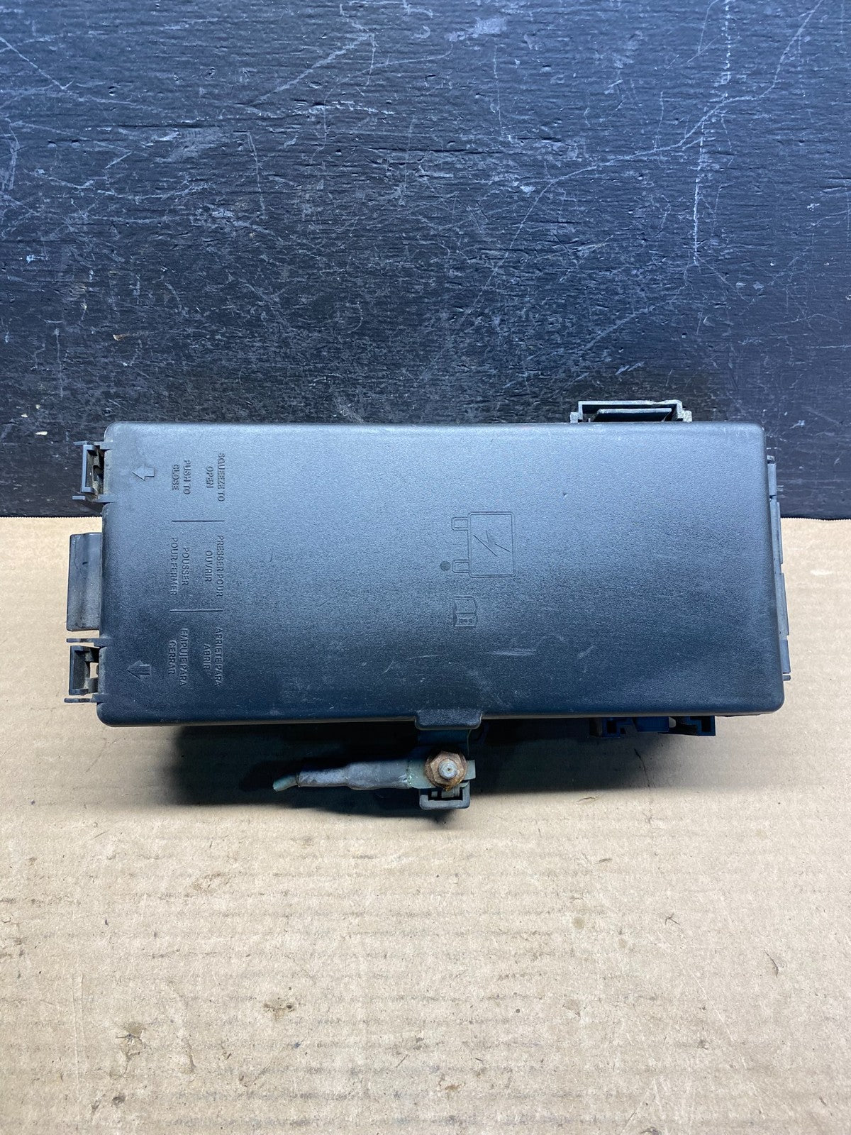 2015 2020 Dodge Ram 1500 Totally Integrated Power Module Fuse Box ae0111 DG5