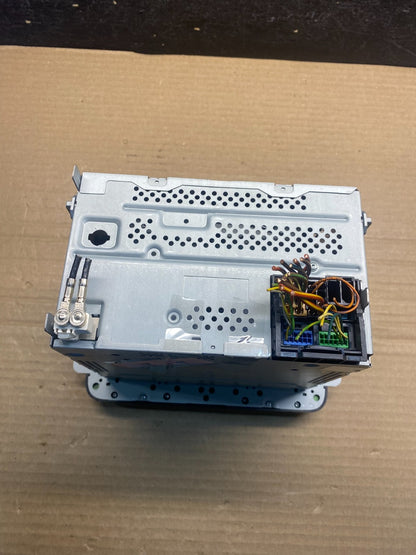 2011 to 2014 Volkswagen Tiguan Radio AM/FM CD Player AF3846 DG5