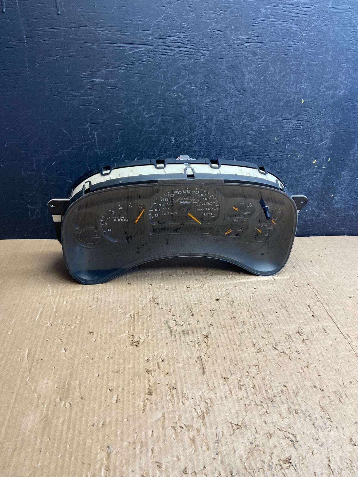 2003-2006 Silverado Sierra Yukon Tahoe Speedometer Instrument Cluster AF1573 DG0