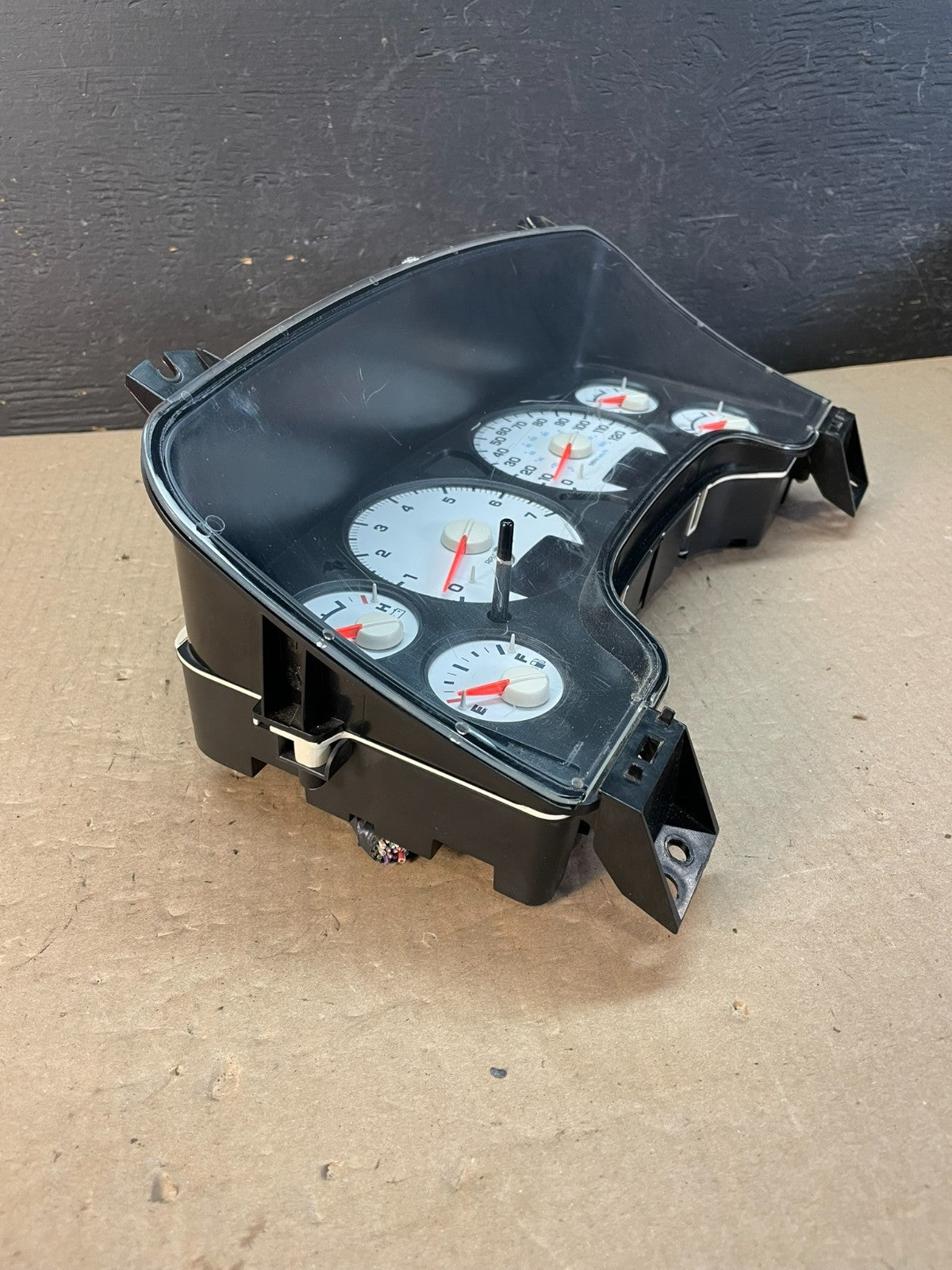 2004 - 2005 Dodge Ram 1500 Instrument Speedometer Gauge Cluster ae3347 DG1