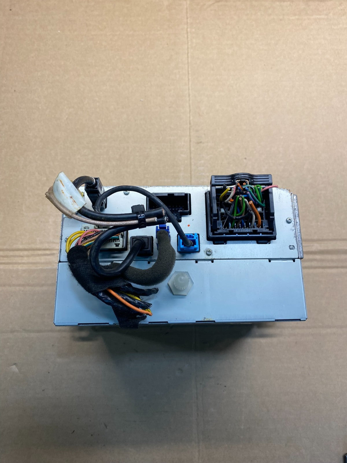 2008 to 2013 Cadillac CTS Am Fm Cd Player Radio Receiver ae9928 DG5