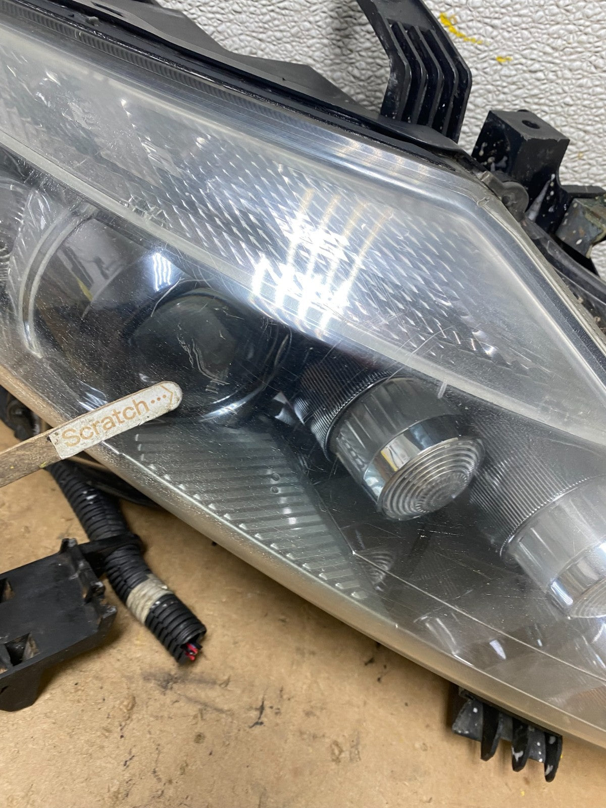 2011 to 2014 Nissan Murano Headlight Right Passenger Rh Oem Xenon Hid X7193 DW3