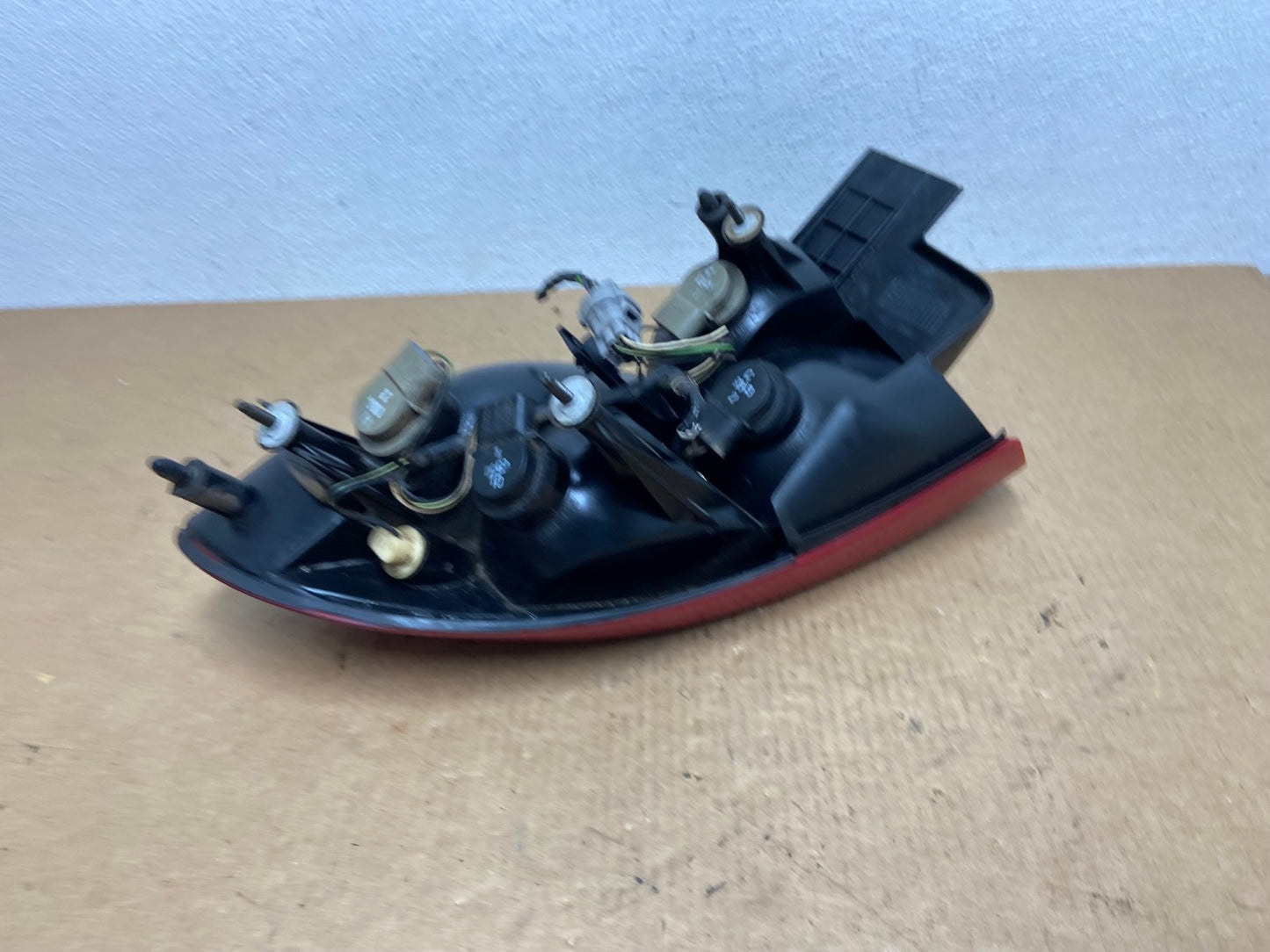 1998 to 2004 Dodge Intrepid Left Driver LH Side Tail Light AC2881 LK5