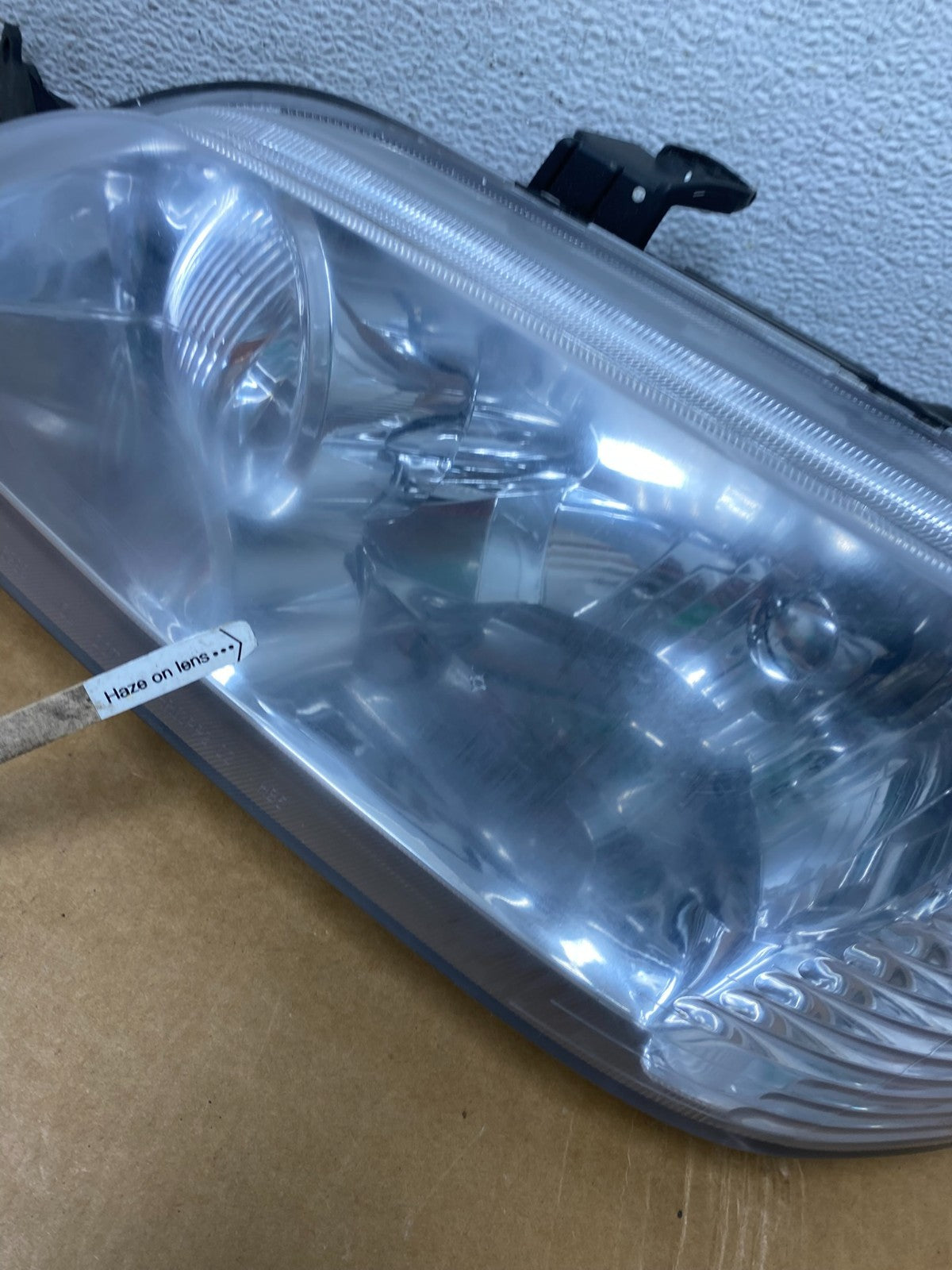 2002 - 2003 Mitsubishi Lancer Left+Right Side Headlights Halogen AD89396