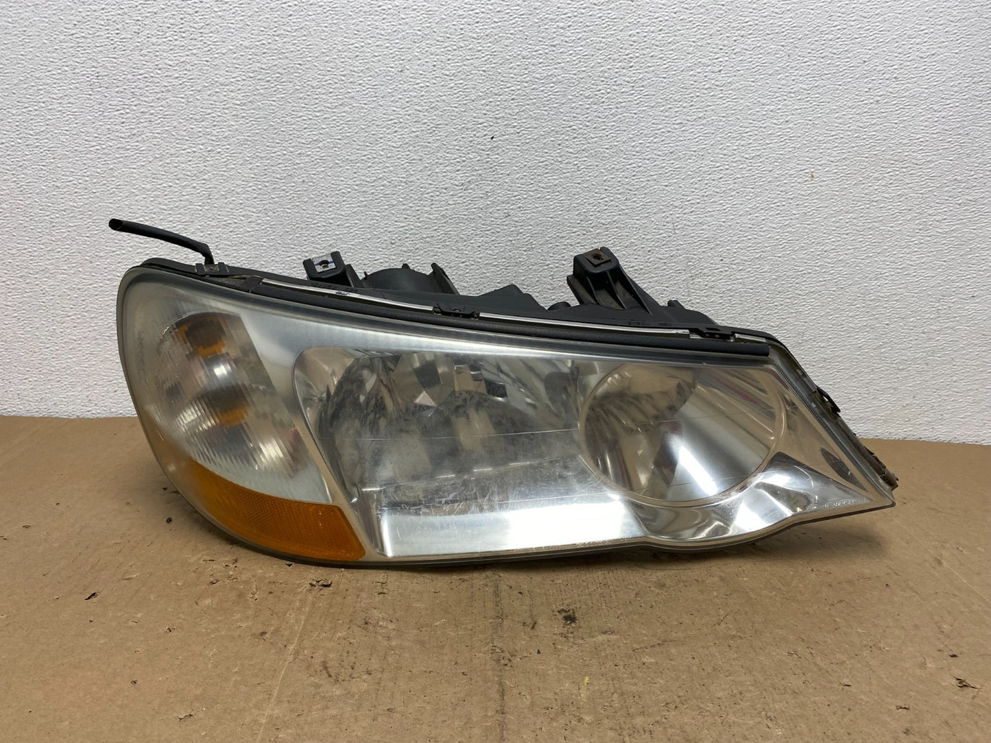 2002-2003 Acura Tl Hid Xenon Right Passenger Rh Side Headlight AC6010 DW0