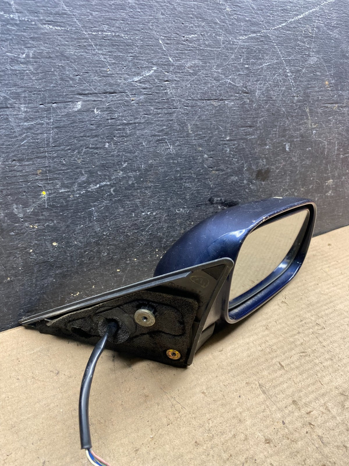 2000 to 2004 Subaru Legacy Right Passenger RH Door Mirror Oem Q6055 DG9