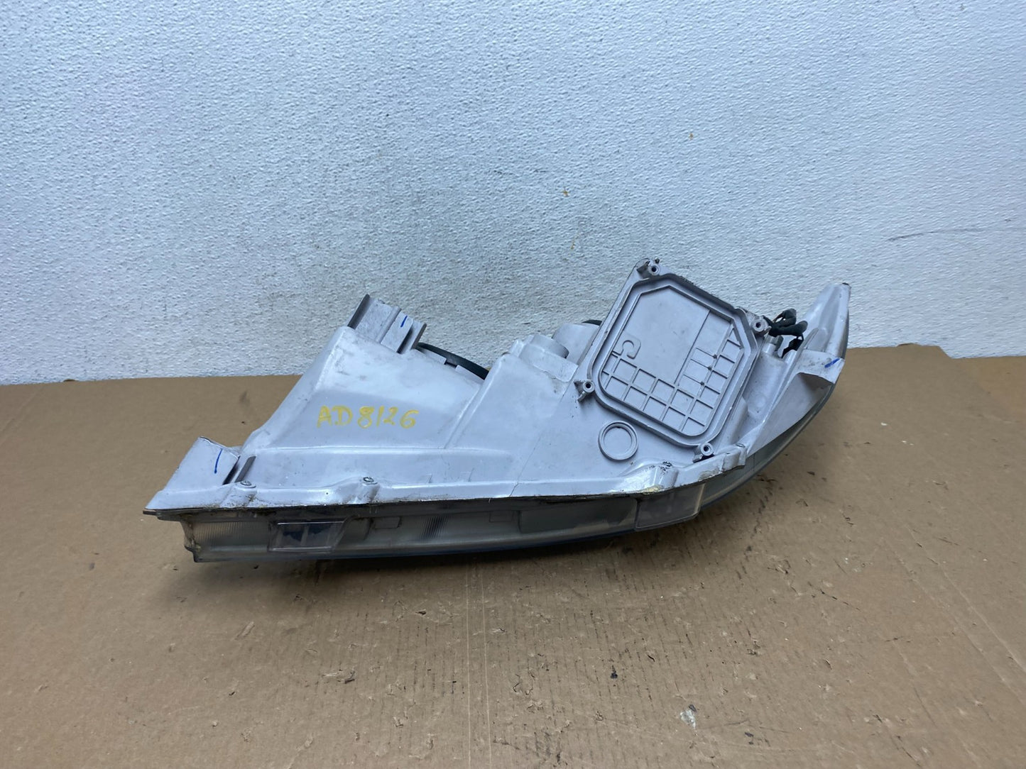 2007 - 2009 Toyota Camry Halogen Right Passenger Headlight AD8126 DW7