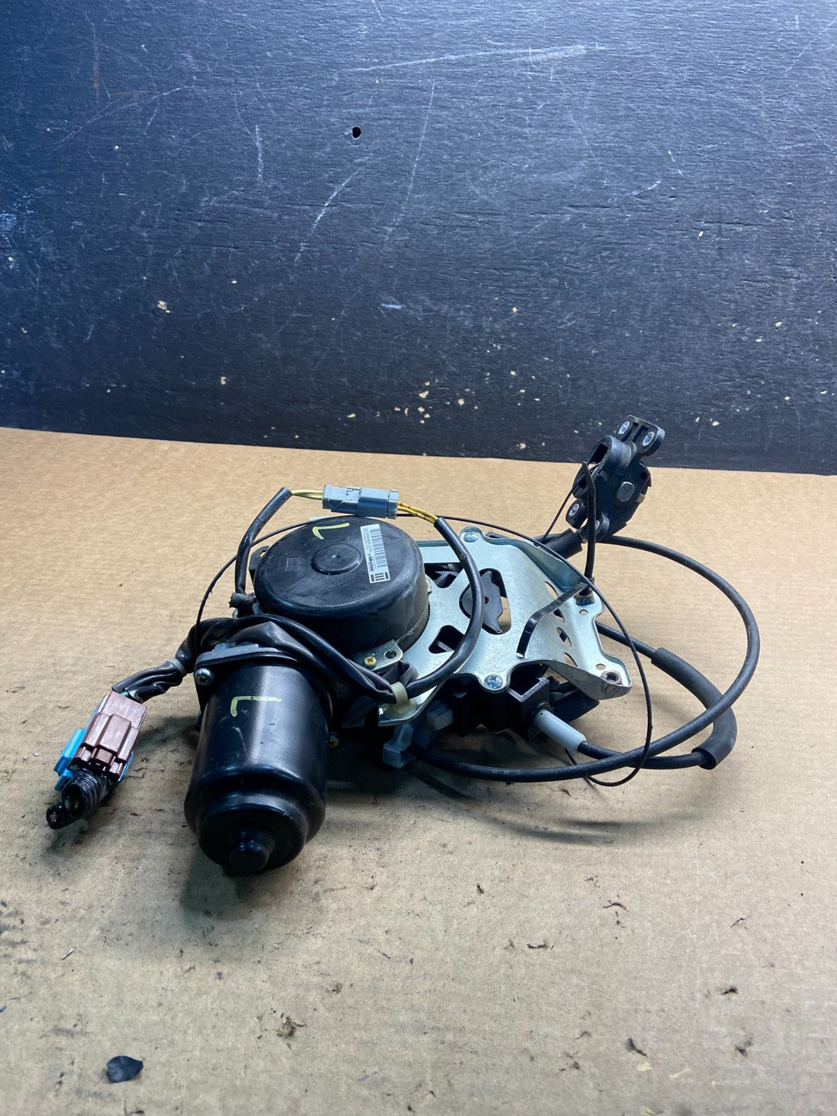 2005 - 2010 Honda Odyssey Rear Left Sliding Door Lock Actuator Motor AA0675 DG6