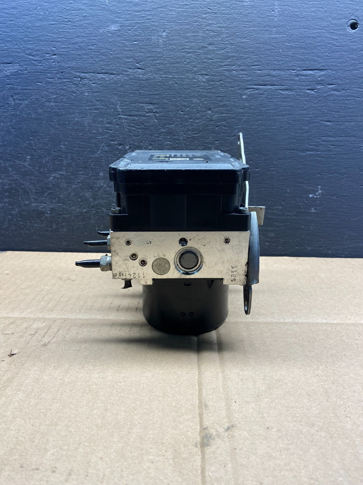 2006 to 2009 BMW 328i 335i ABS Anti-Lock Brake Pump 6789304 AD1793 DG2
