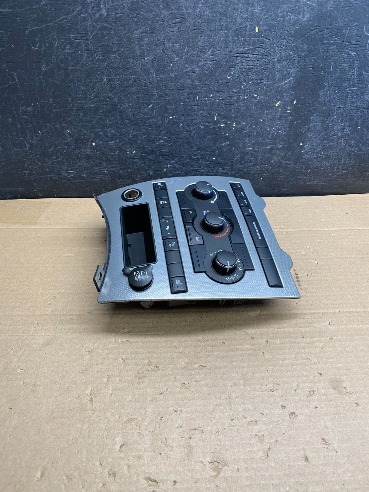 2005 2006 2007 Jeep Commander Grand Cherokee A/C Climate Control Bezel AG6271 DG3
