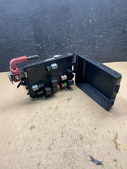 2008 Chrysler 300 Charger Totally Integrated Power Module Fuse Box TIPM R8496 DG1