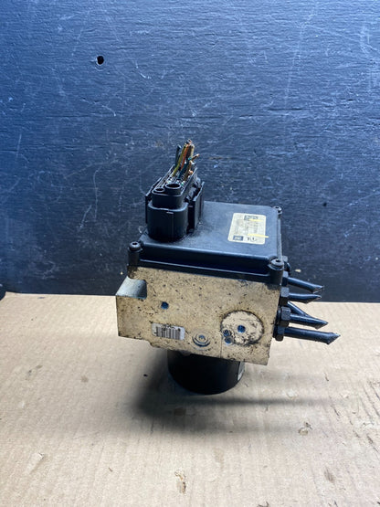 2012-2017 Chevrolet Express GMC Savana ABS Anti Lock Brake Pump ag9747 DG4
