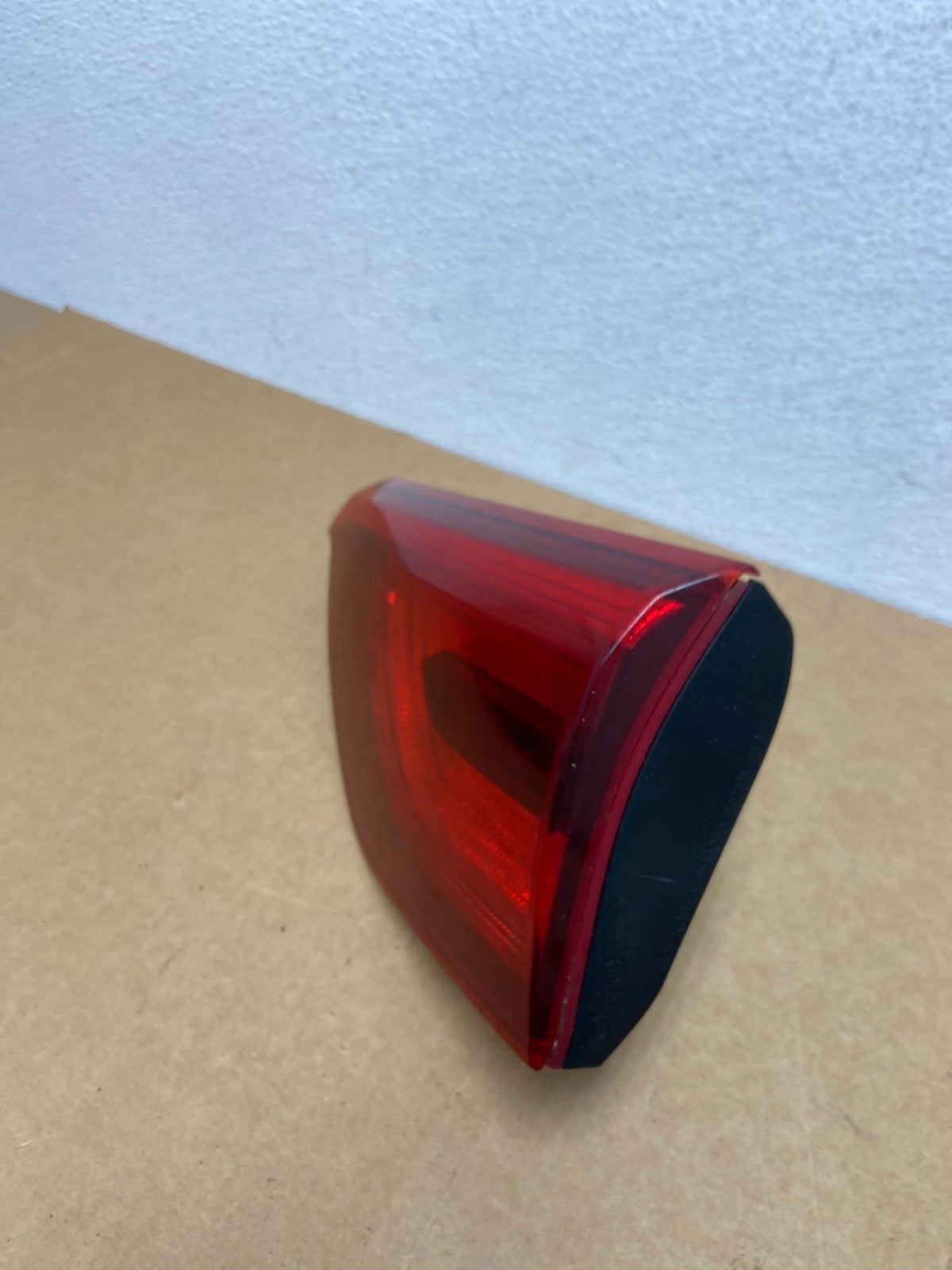 2017 to 2019 Kia Sportage Passenger Right Inner Tail Light OEM AC1669 DG1