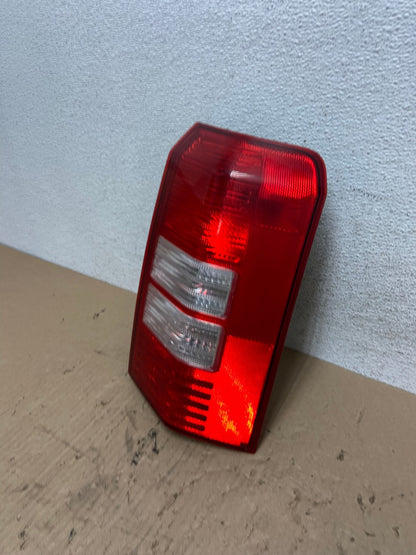 2008 to 2016 Jeep Patriot Right Passenger Side Tail Light AE8841 LK1