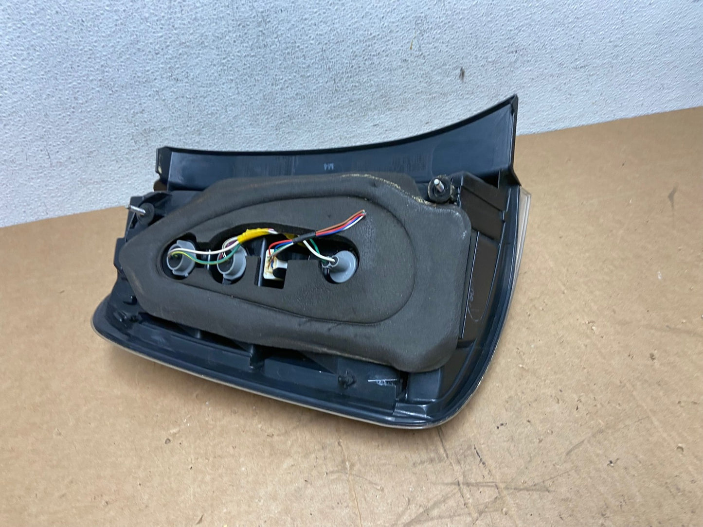2006 to 2009 Toyota Prius Tail Light Right Passenger Side AD6348 LK5