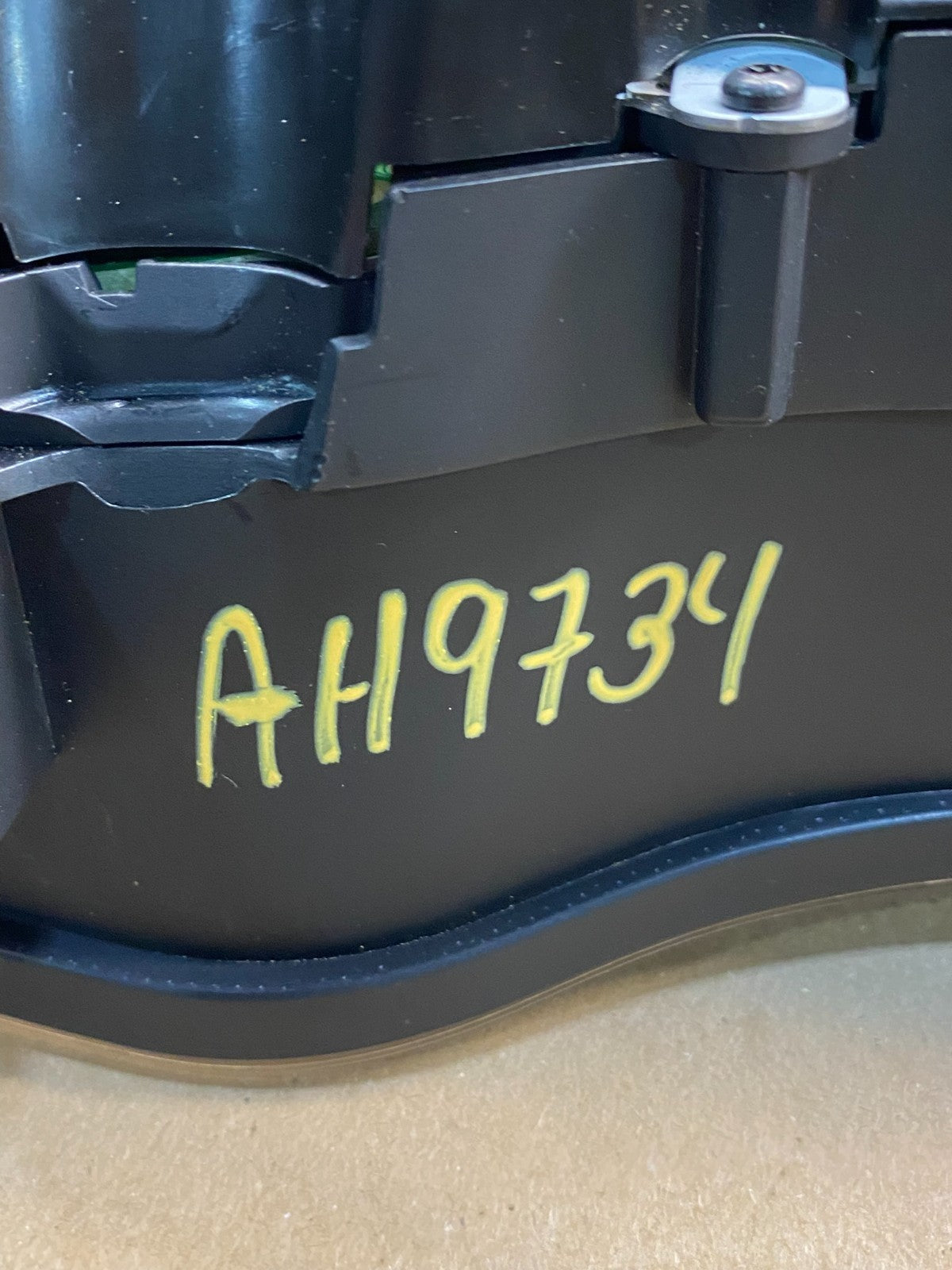 2012 - 2016 Audi A6 Speedometer Cluster Gauge AH9734 DG7