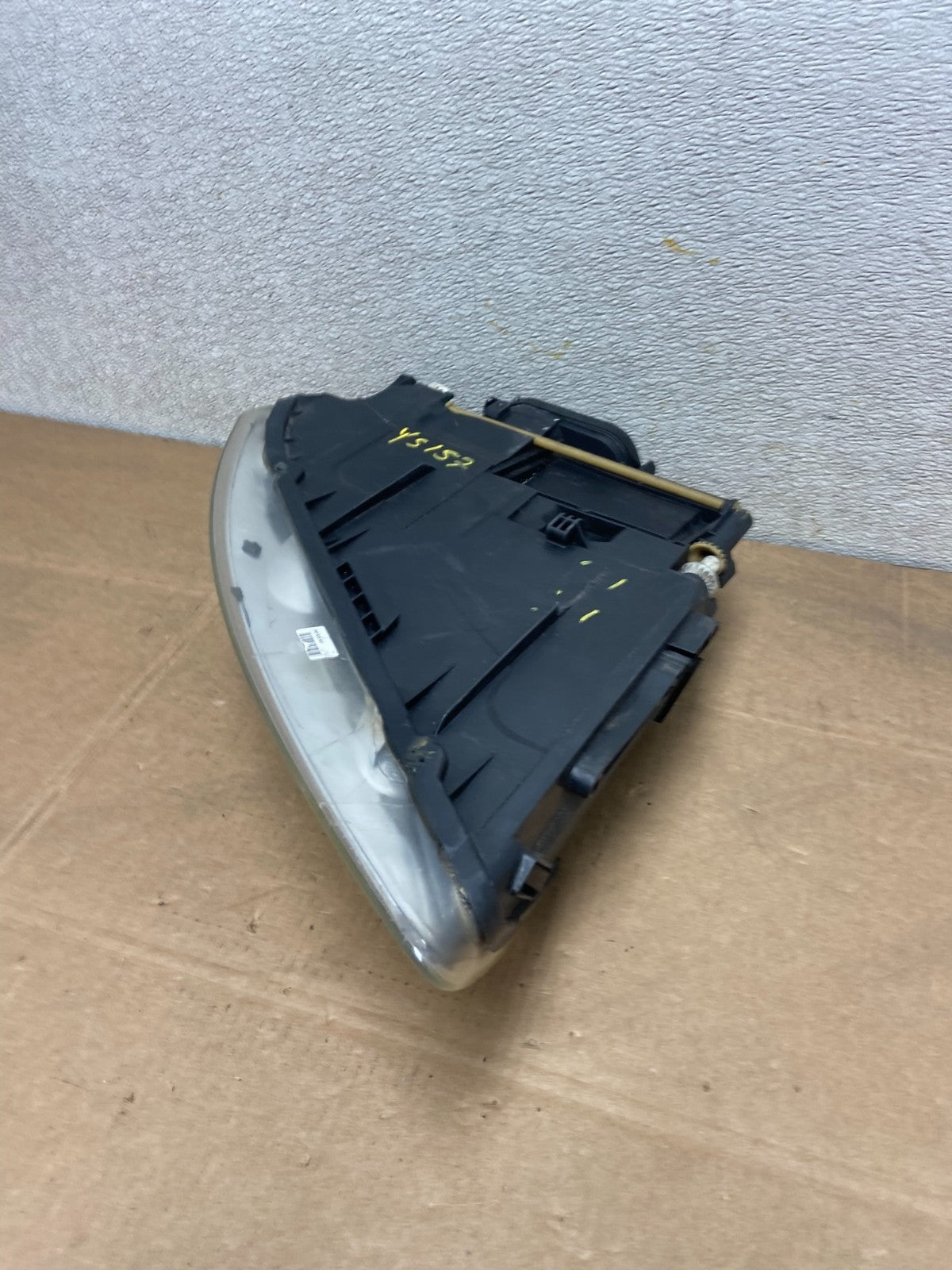 2004 to 2007 Volkswagen Touareg Left Driver Halogen Headlight Oem Y5157 DW6